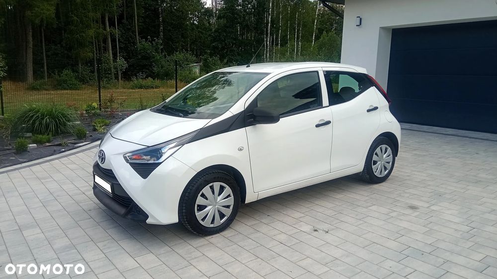 Toyota Aygo x - 2