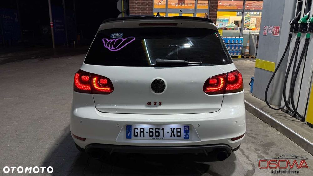 Volkswagen Golf - 20