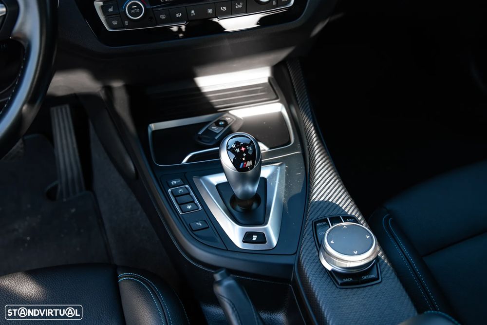 BMW M2 Competition Auto - 32