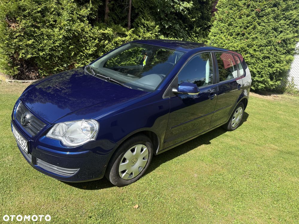 Volkswagen Polo - 2