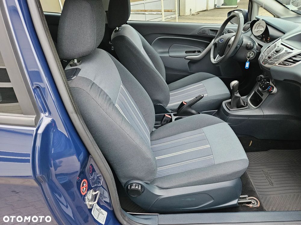 Ford Fiesta 1.25 Champions Edition - 13