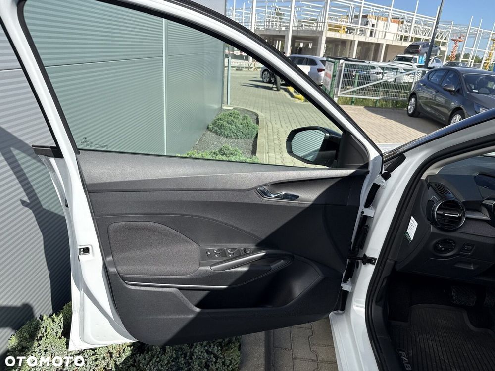 Skoda Fabia - 11