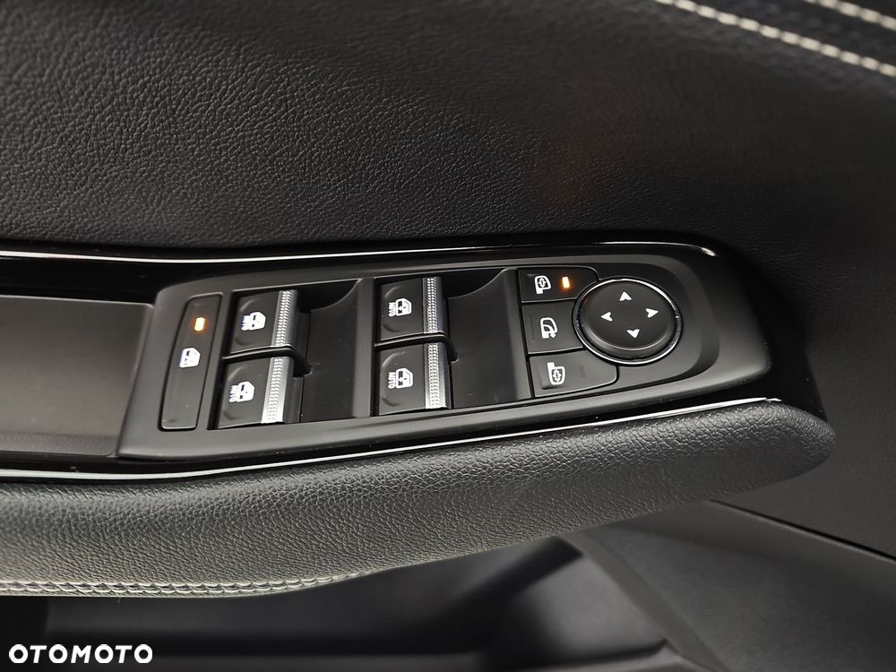 Renault Austral 1.3 TCe mHEV Techno - 11