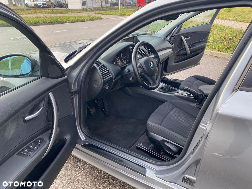 BMW Seria 1 118d DPF Edition Sport - 6