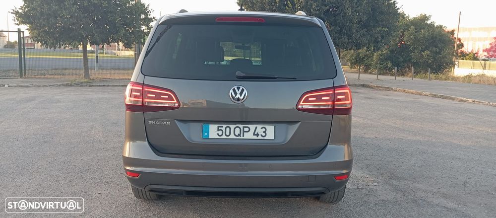 VW Sharan - 13
