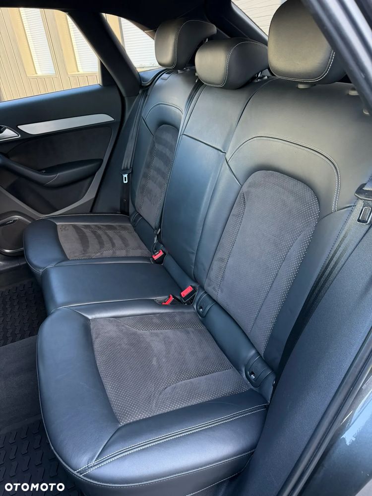 Audi Q3 - 22