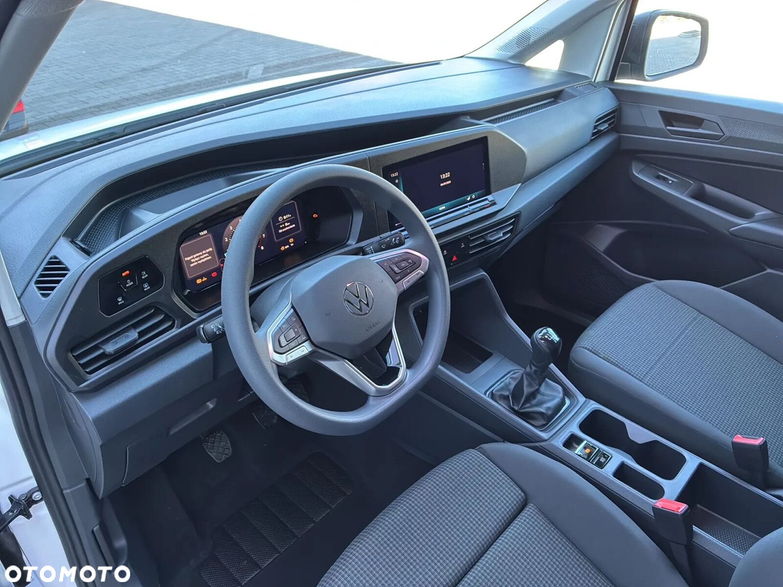 Volkswagen Caddy Cargo BENZYNA 1.5 TSI 114KM - 14