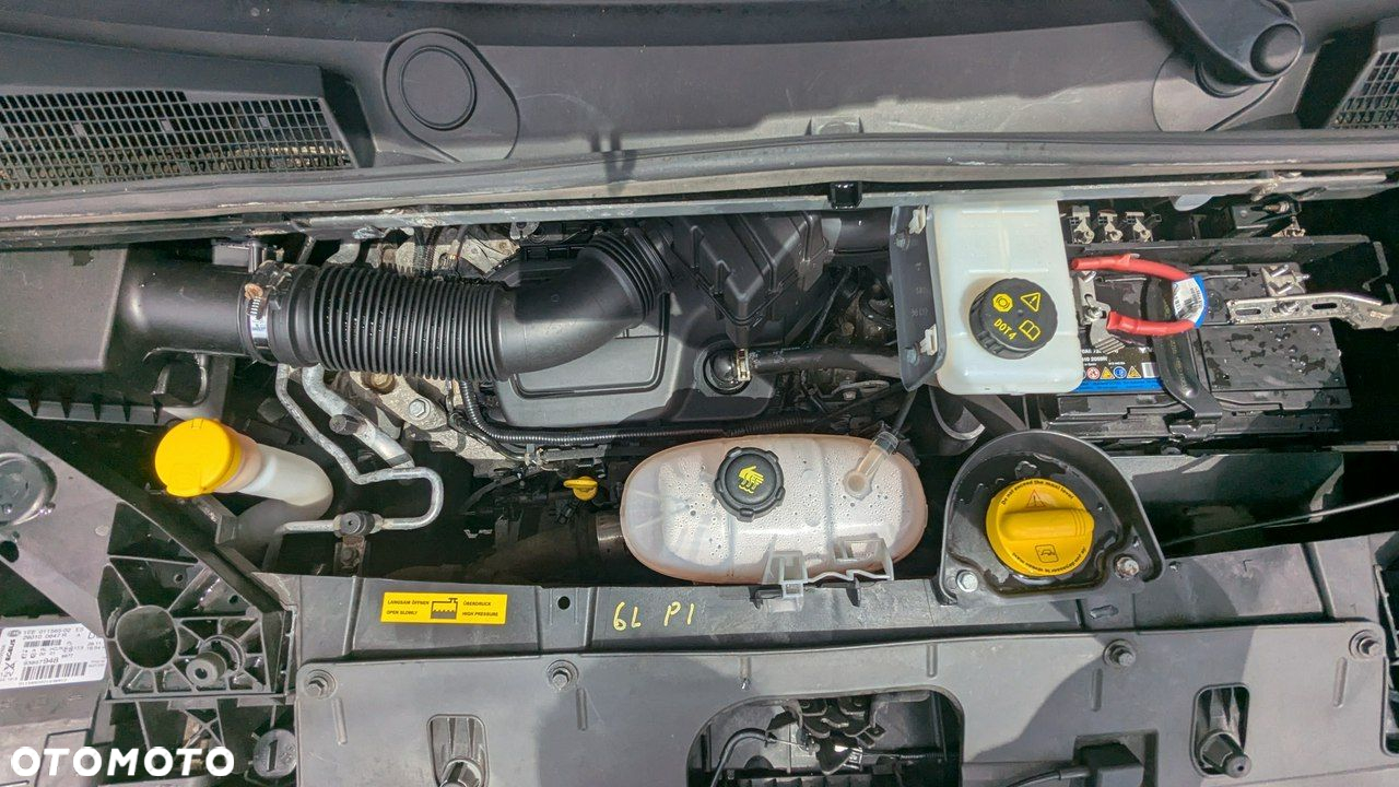 Opel Vivaro - 34