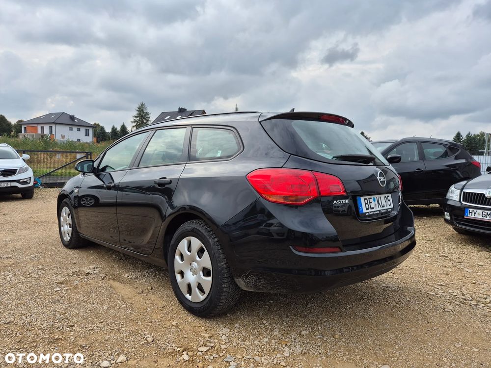 Opel Astra 1.7 CDTI DPF Edition - 4