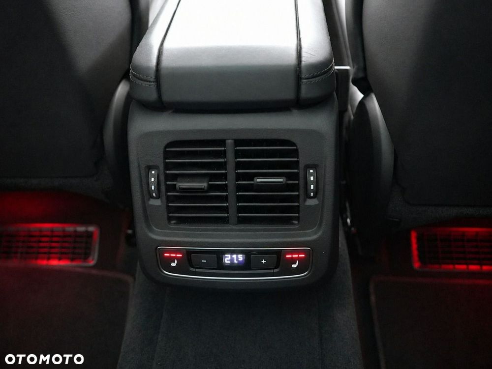Audi RS e-tron GT - 30