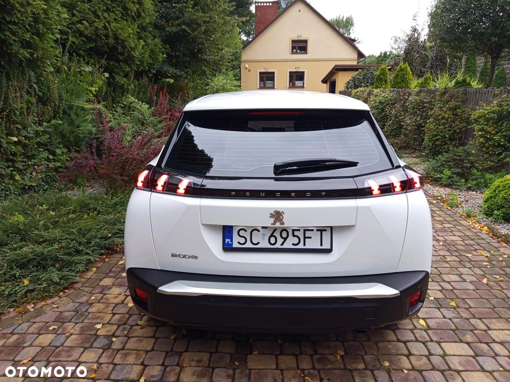 Peugeot 2008 BlueHDi 100 STOP & START Signature - 6