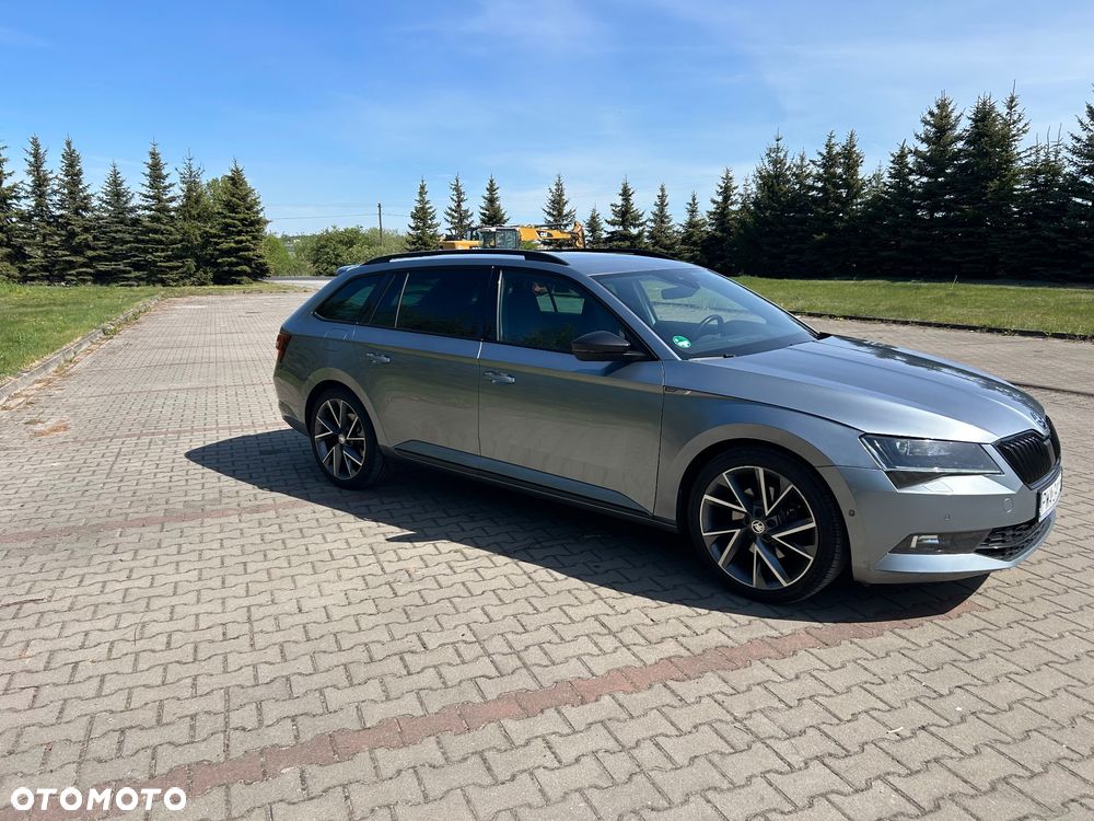 Skoda Superb 2.0 TDI DSG Sportline - 5