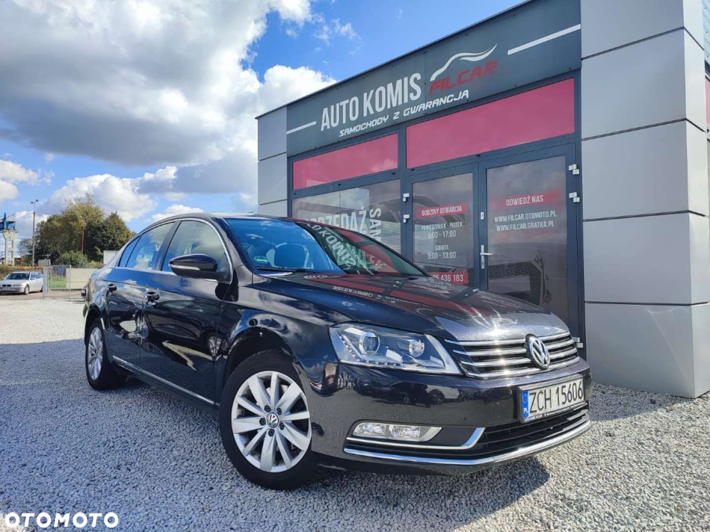 Volkswagen Passat - 1