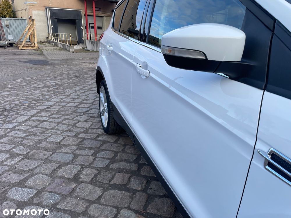 Ford Kuga 2.0 TDCi 4x4 Titanium - 17