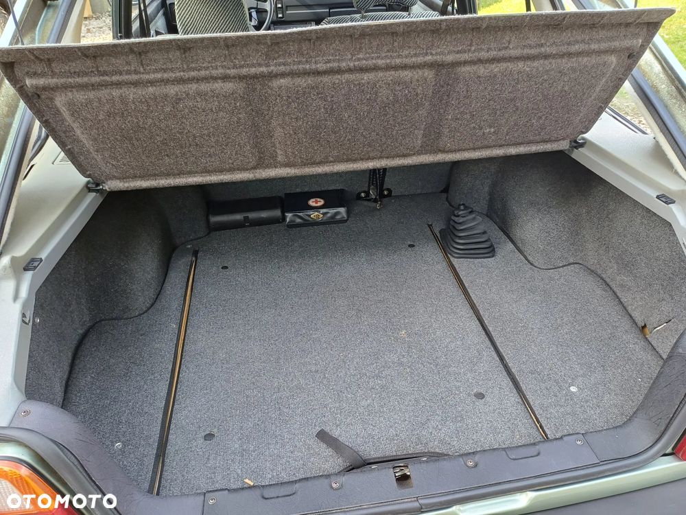 Polonez 1.6 - 10