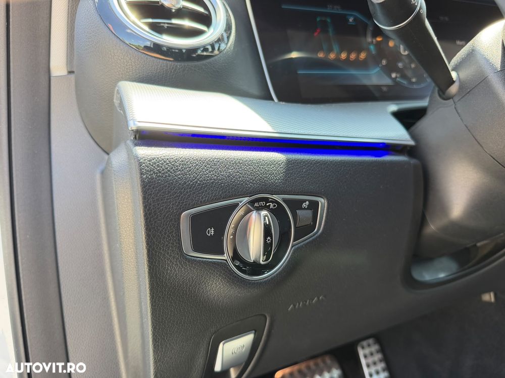 Mercedes-Benz E 300 d Aut. - 16