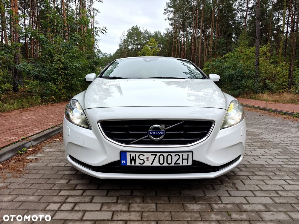 Volvo V40 D2 Kinetic - 8
