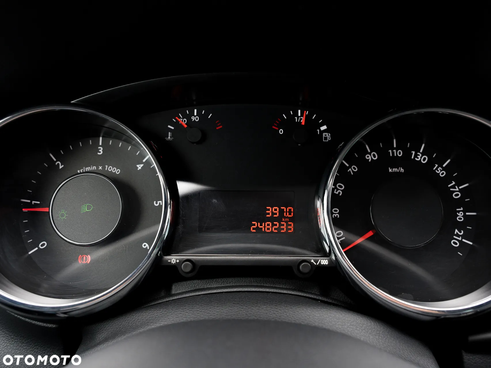 Peugeot 3008 HDi 150 Active - 23