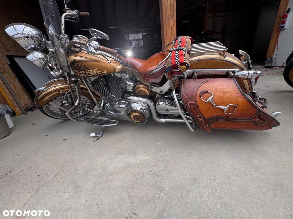 Harley-Davidson Softail Heritage Classic - 12