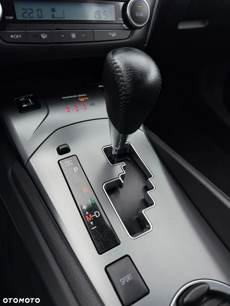 Toyota Avensis 1.8 Business Edition MS - 14