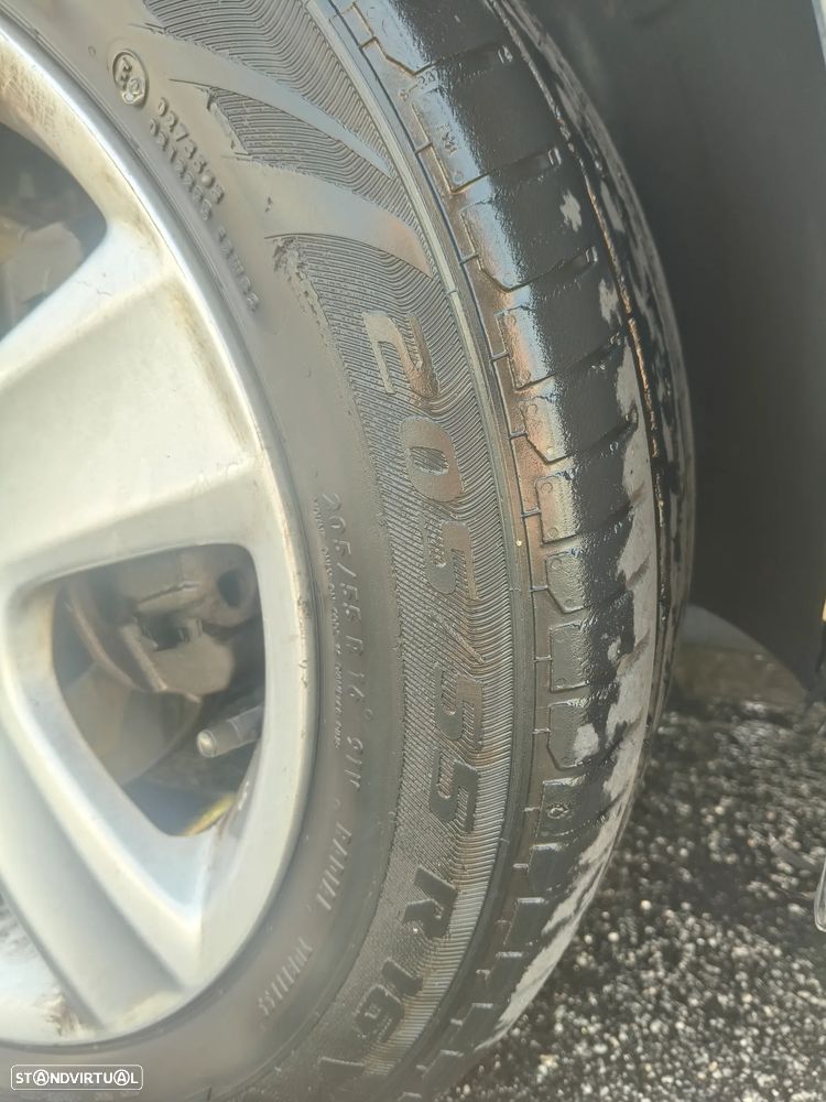 Peugeot 307 1.6 HDi Premium - 25