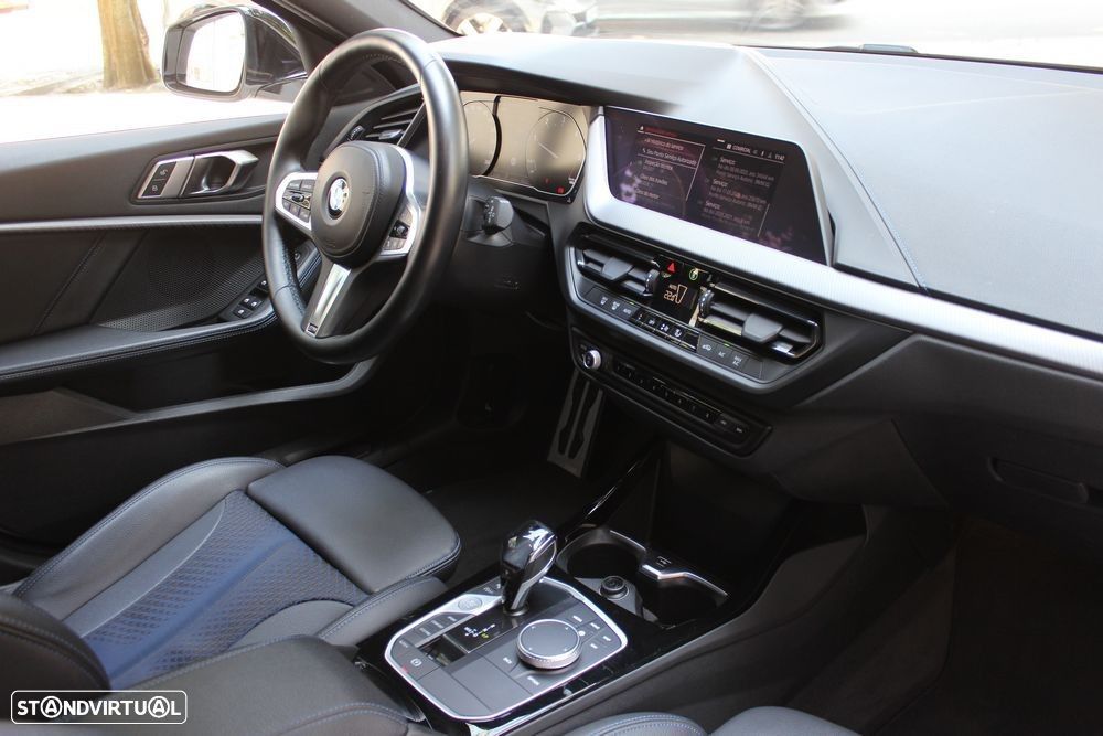 BMW 116 d Pack Desportivo M Auto - 29