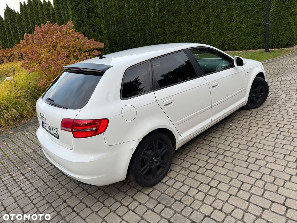 Audi A3 Sportback - 7