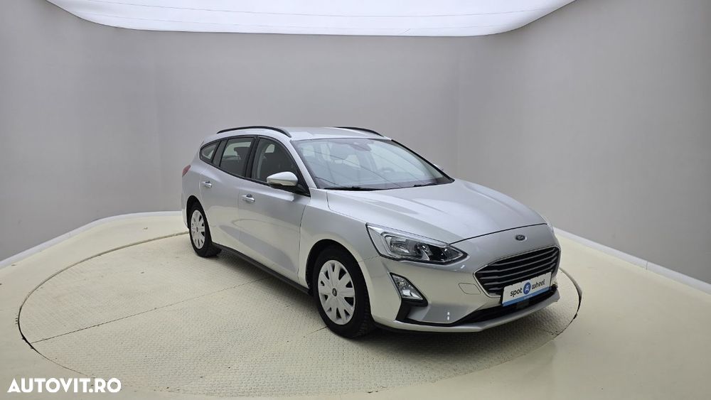 Ford Focus 1.5 EcoBlue Active - 4