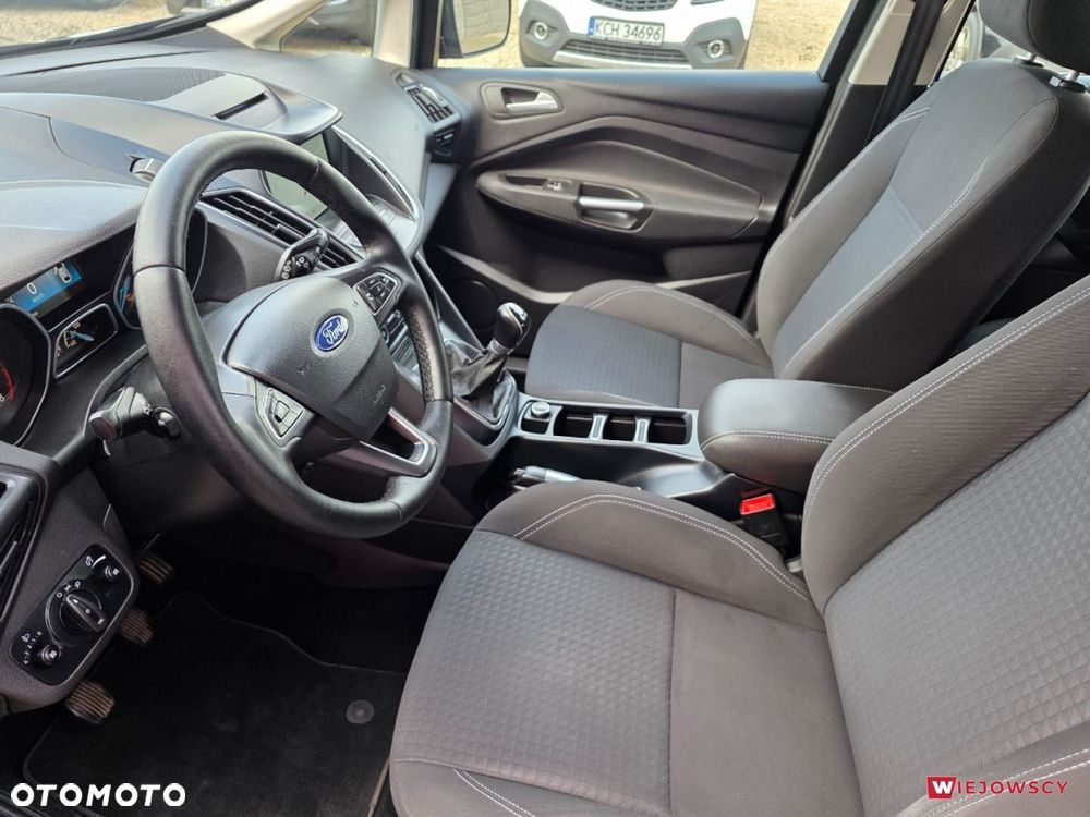 Ford C-MAX - 12