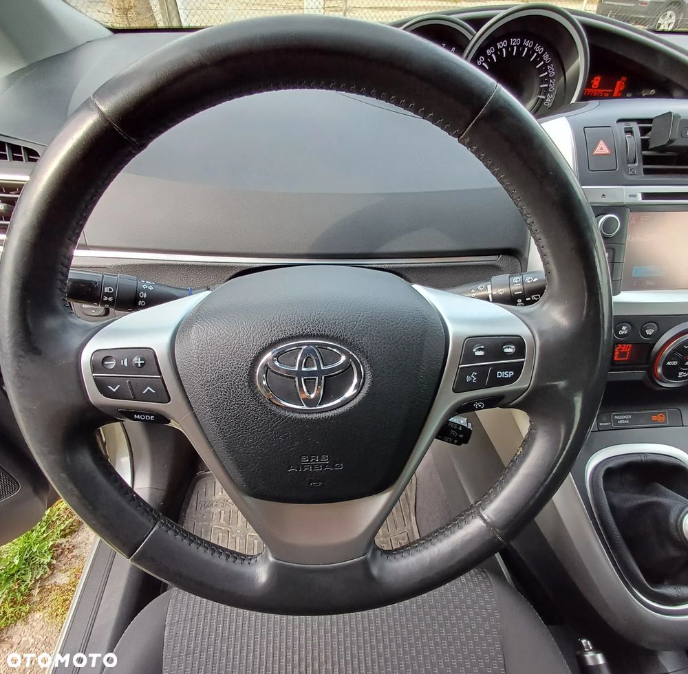 Toyota Verso 1.8 7-Sitzer Life - 9