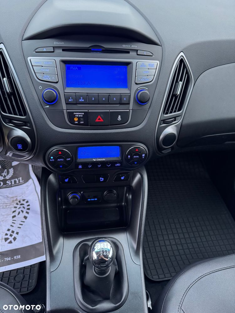 Hyundai ix35 blue 1.6 2WD Finale Silver - 11