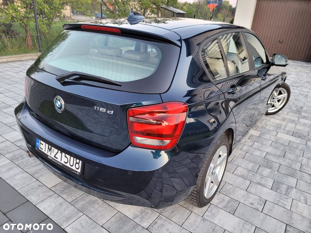 BMW Seria 1 116d EfficientDynamics Sport Line - 6