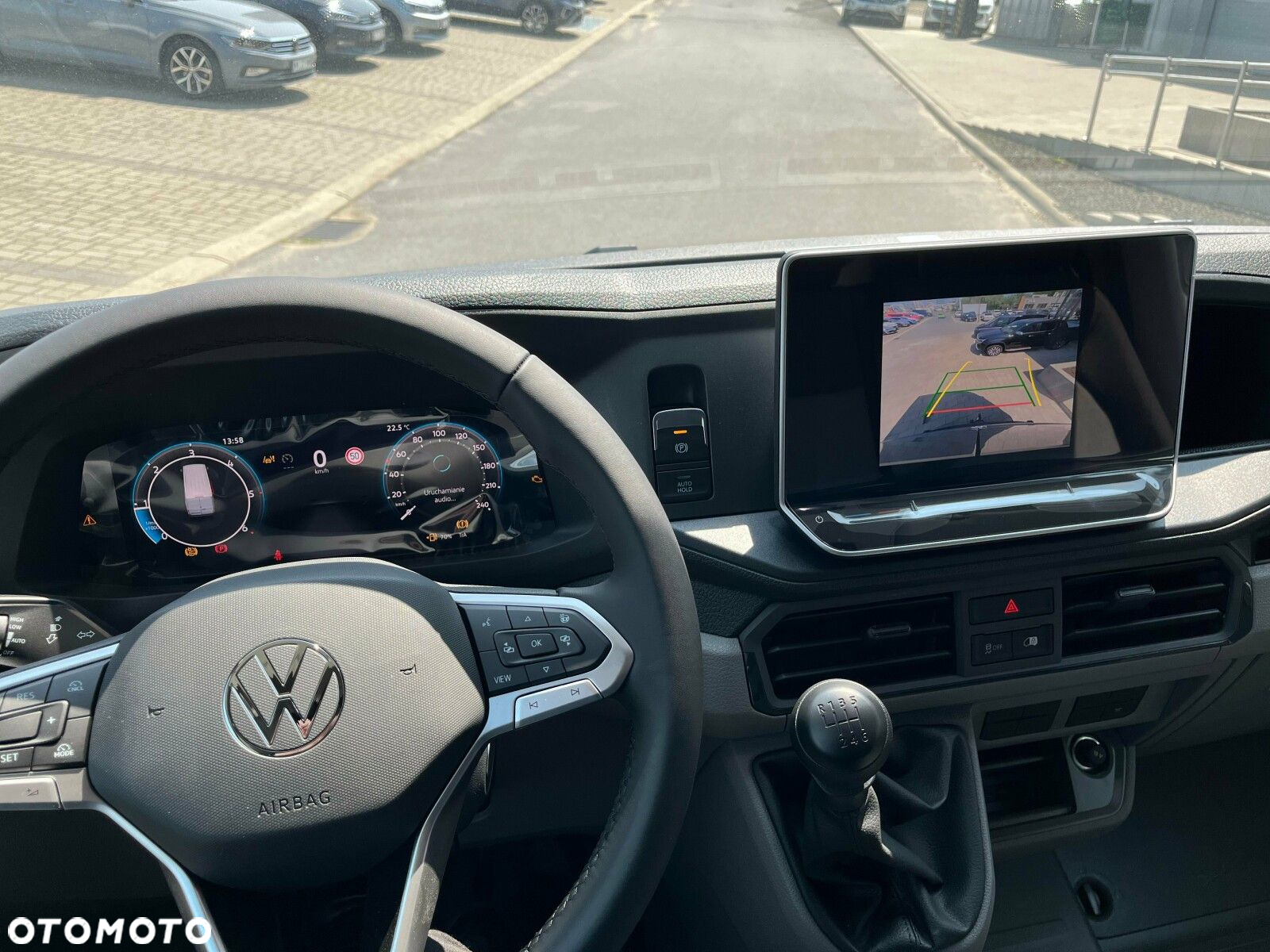 Volkswagen Crafter 35 2.0 TDI L4H3 4490 177 KM - 8