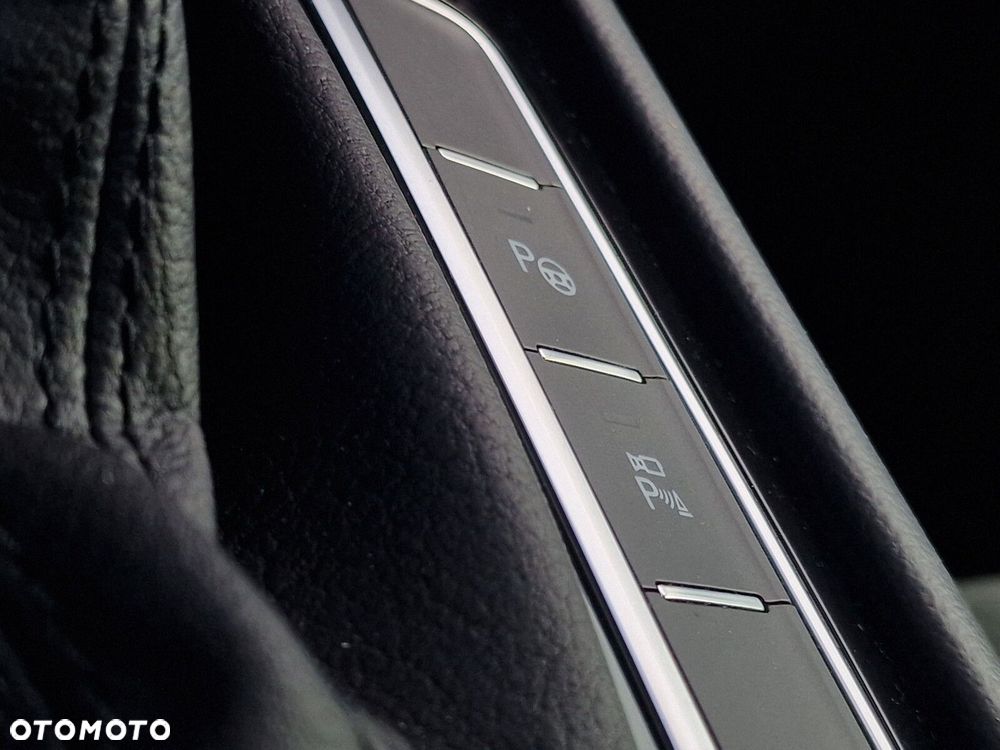 Volkswagen Arteon 2.0 TSI Elegance DSG - 29