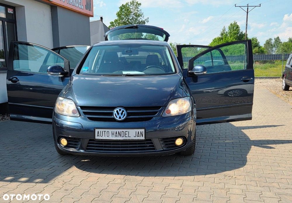 Volkswagen Golf Plus - 27
