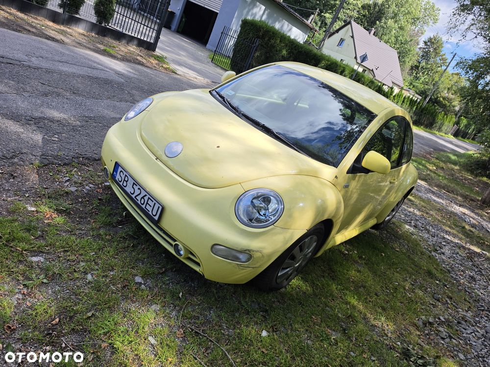 Volkswagen New Beetle - 2