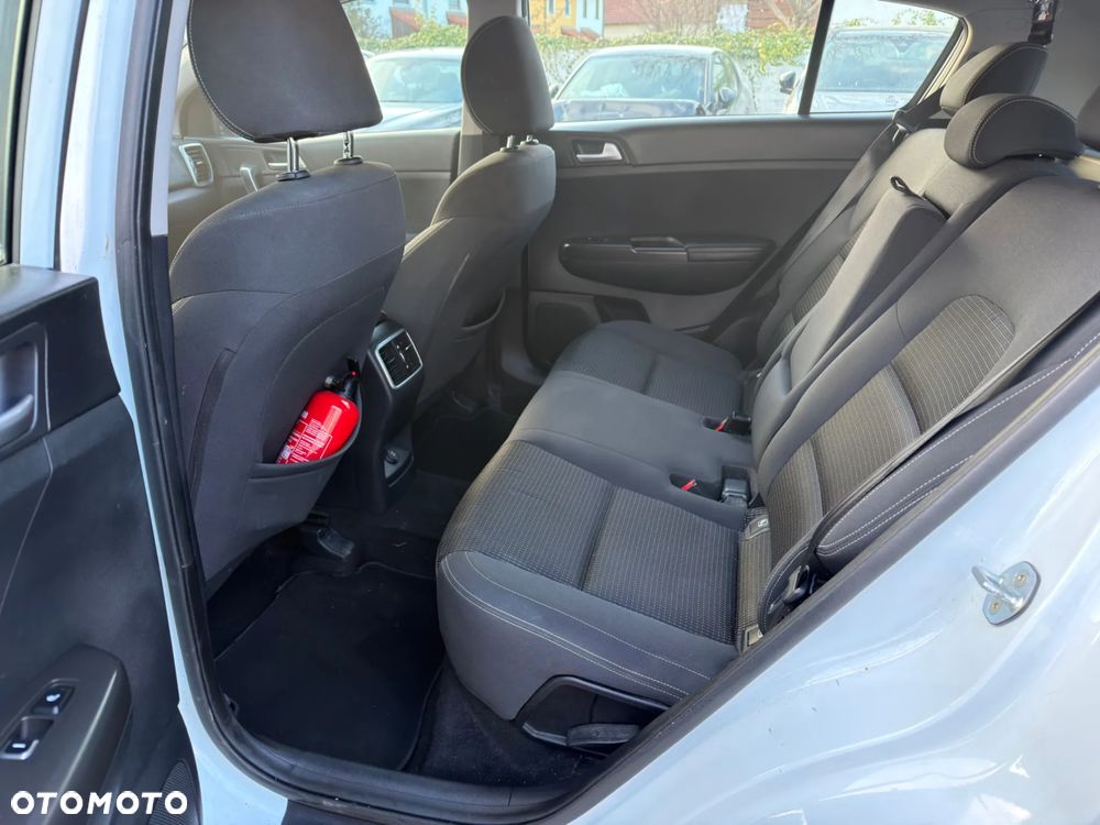 Kia Sportage 1.6 GDI Business Line 2WD - 10