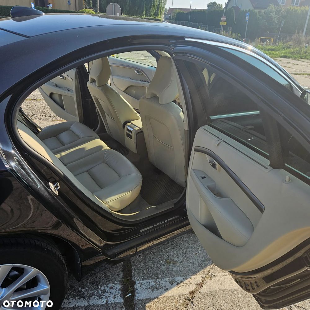 Volvo S80 - 17