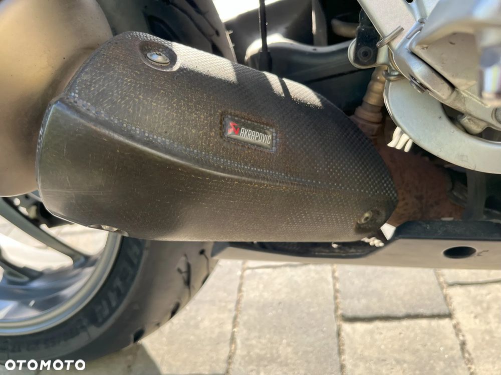 BMW K - 8
