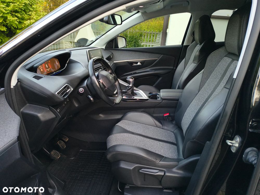 Peugeot 3008 BlueHDi 130 Stop & Start Allure - 36