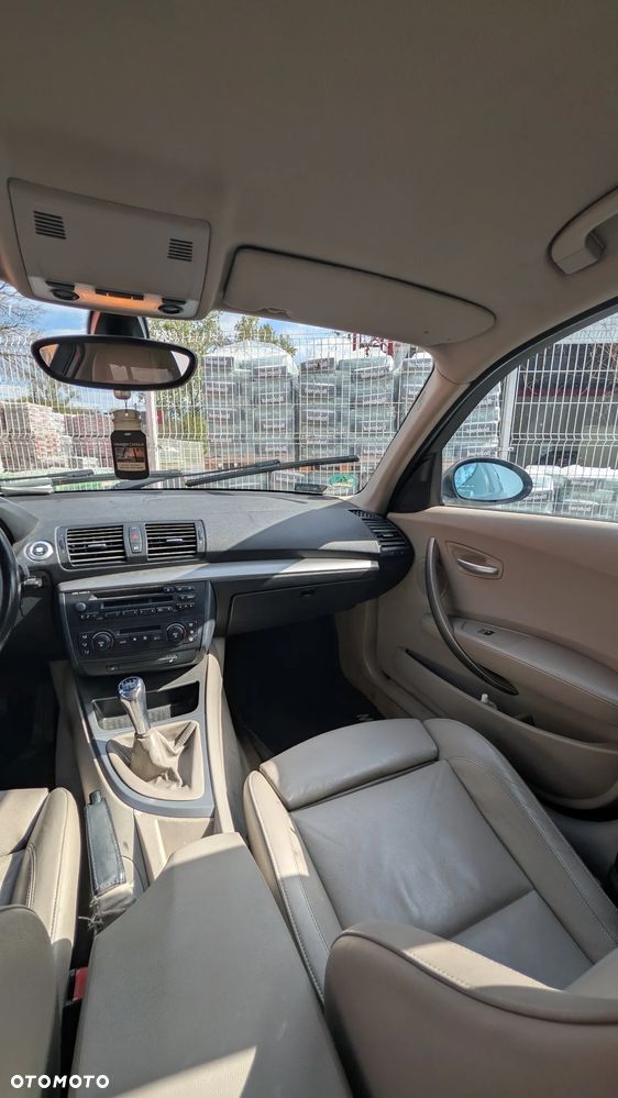 BMW Seria 1 120d - 13