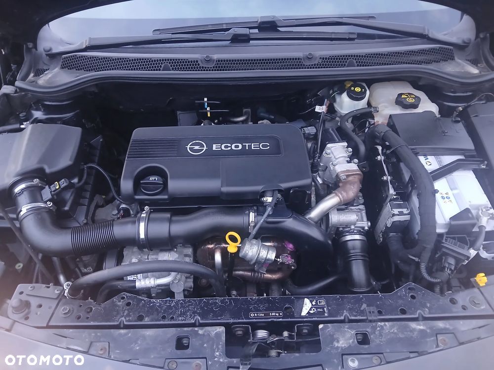 Opel Astra 1.7 CDTI DPF Cosmo - 33