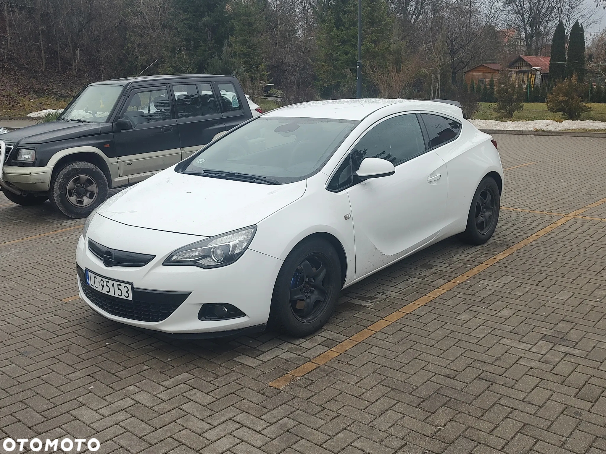 Opel Astra IV GTC 1.4 T Sport - 7