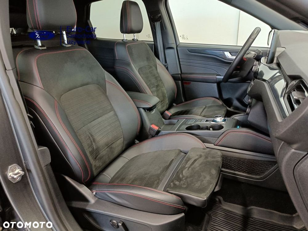 Ford Kuga 2.5P PHEV FWD ST-Line X - 14