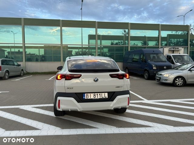 BMW X2 - 11