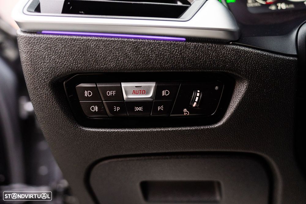 BMW 320 d xDrive Pack M Auto - 24