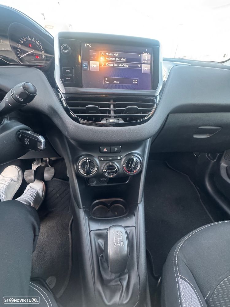 Peugeot 208 1.2 VTi Active - 12