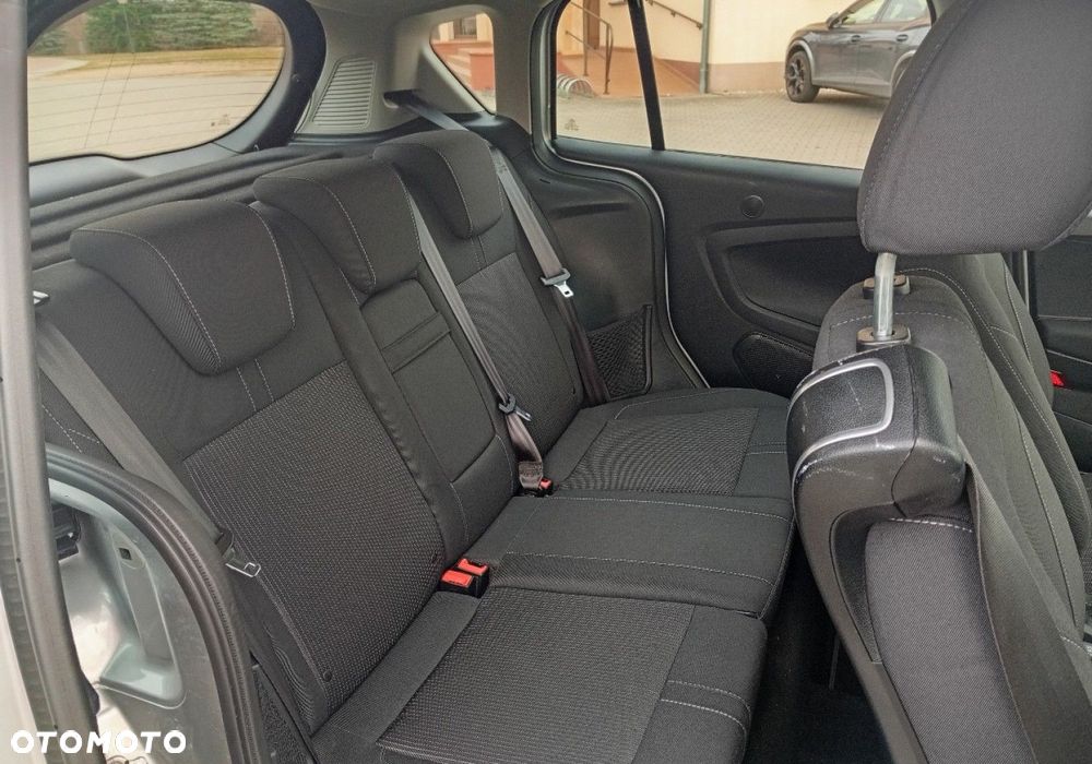 Ford B-MAX - 17