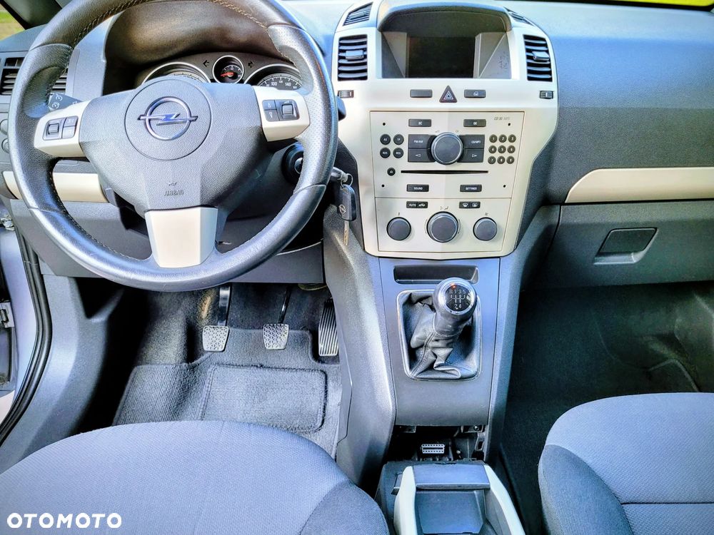 Opel Zafira - 5