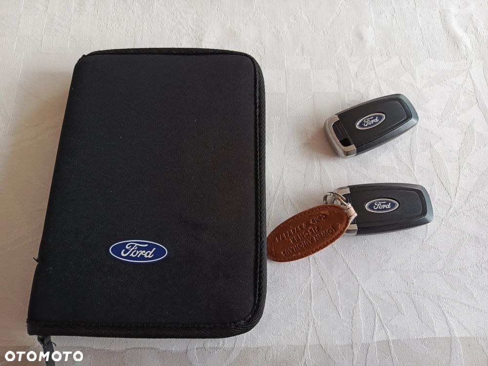 Ford Galaxy 2.0 EcoBlue Titanium - 21
